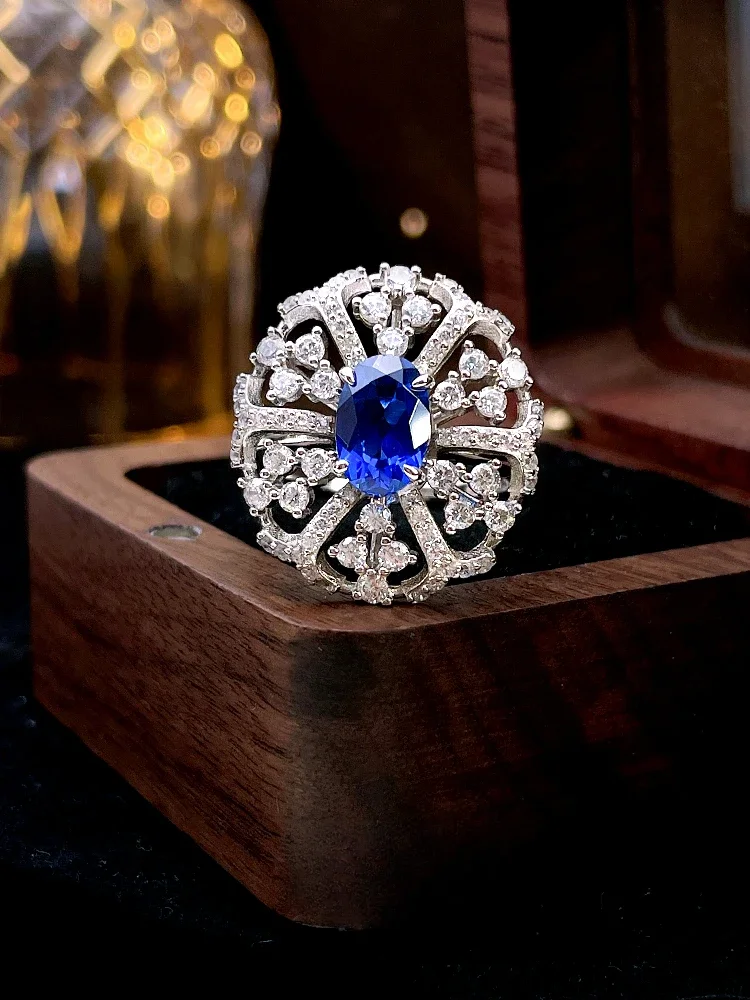 

Light Luxury Hollowed Out Lace Royal Blue 925 Silver Ring, Set with High Carbon Diamonds, Luxurious and Elegant for Women