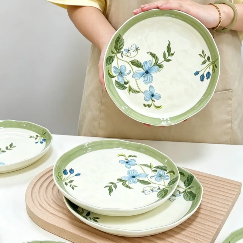 Japanese Fresh Ceramic Round Plate Bluebell Pattern 8 Inch Shallow Dinner Plate Household Tableware For Food Serving