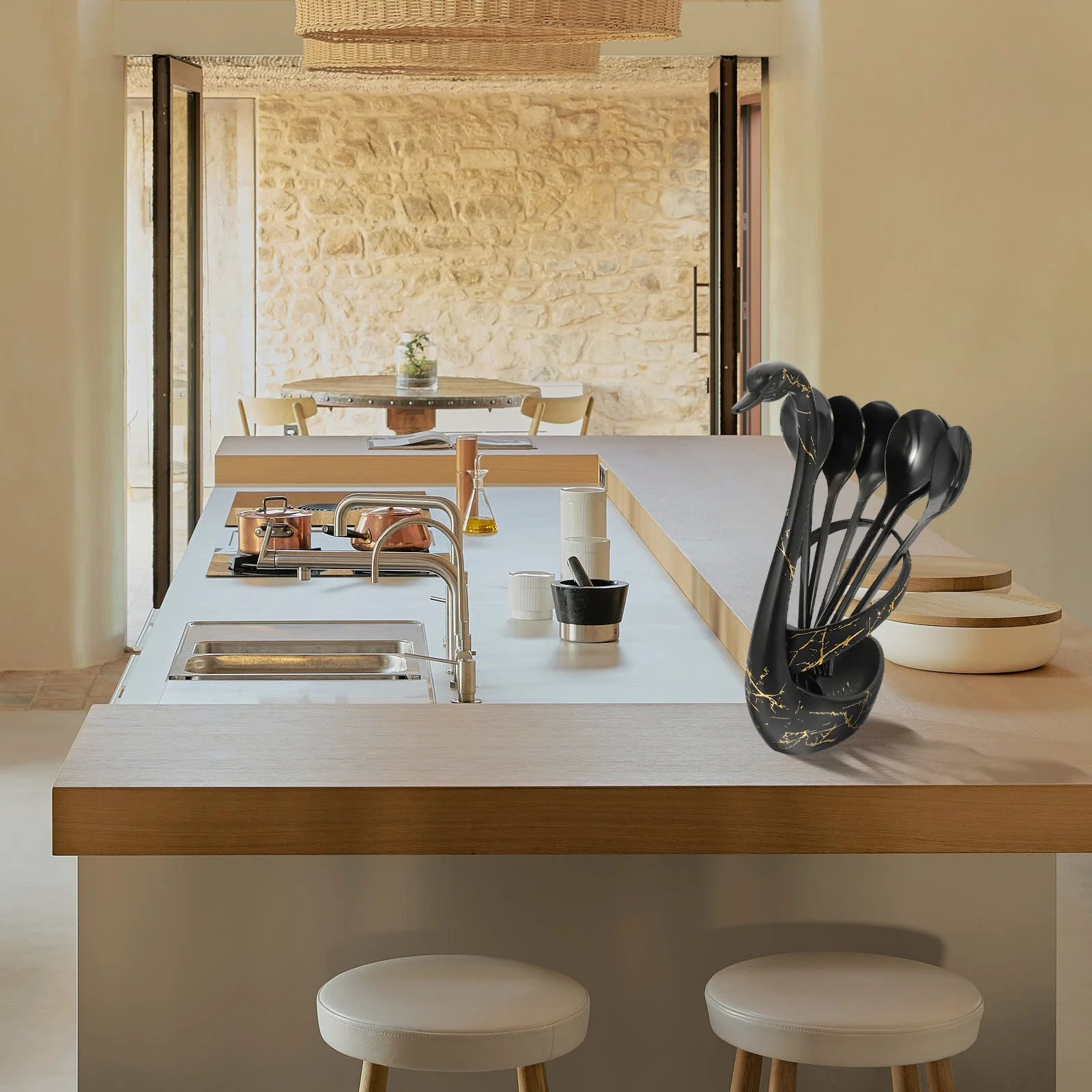 

1Set Stainless Steel Fruit Fork Coffee Spoon Set Elegant Swan Base Stand Exquisite Dessert Spoons Kitchen Utensils Table Decor