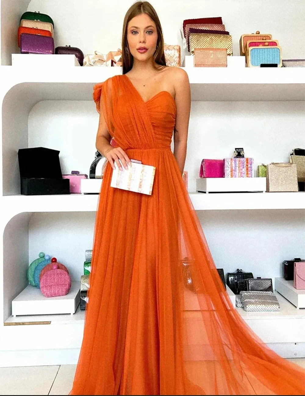 

Elegant Orange Tulle Prom Dresses A Line One Shoulder Charming Women Plus Size Party Gowns Sweep Train Formal Evening Dress