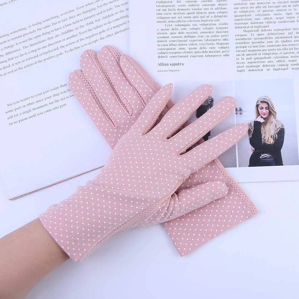 Spring Summer Driving Gloves Women Touch Screen Thin Cotton Gloves Lace Mesh Breathable Non Slip Riding Car Gloves