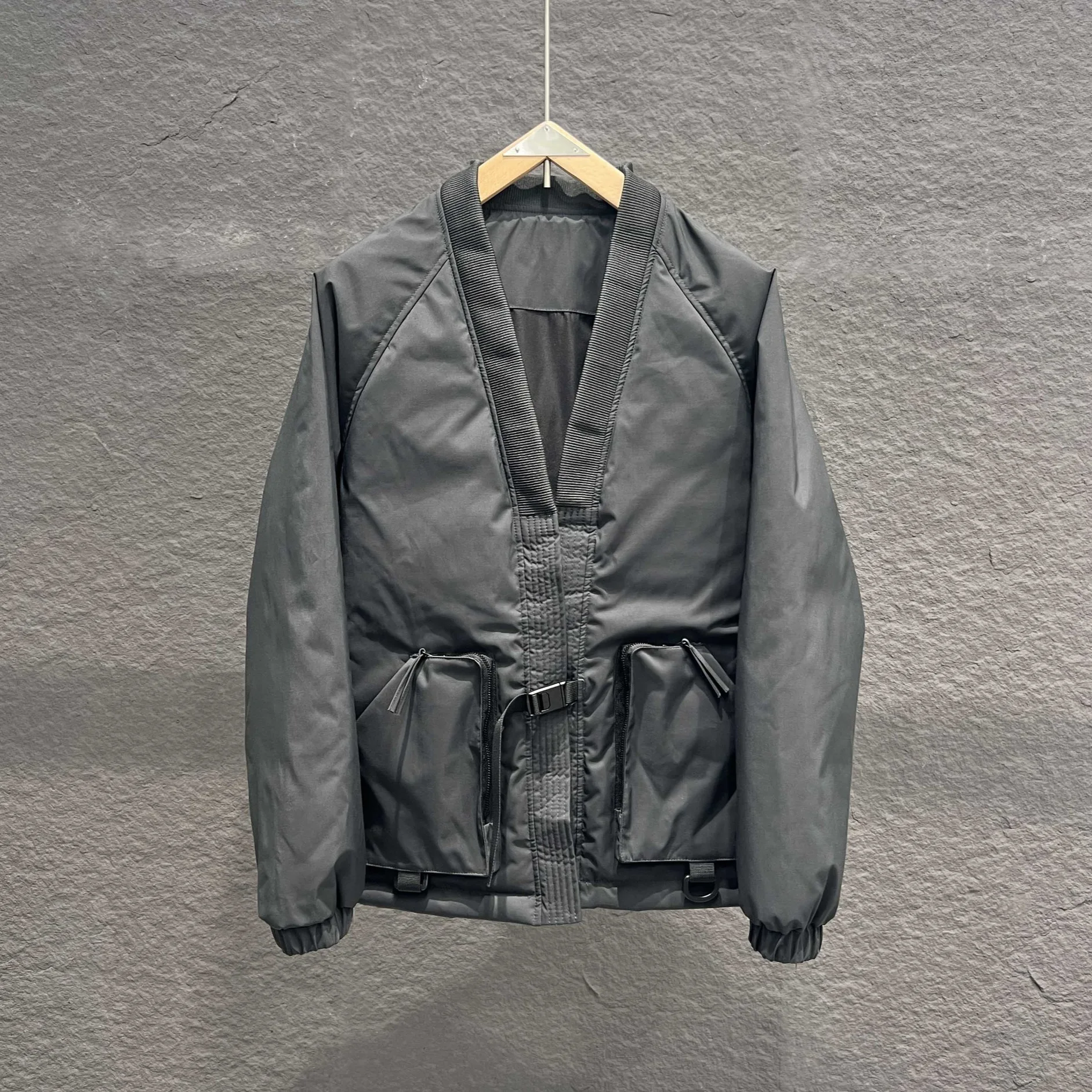 

Оригинальный дизайн, новая зимняя мужская пуховая куртка с монашеским воротником, тонкая, с большим карманом, синяя, модная, городской стиль