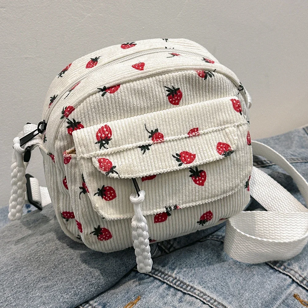 

Cute Strawberry Shoulder Bag Casual Zipper Trendy Crossbody Bag Tote Handbag for Women Girls Travel Work Messenger Bag