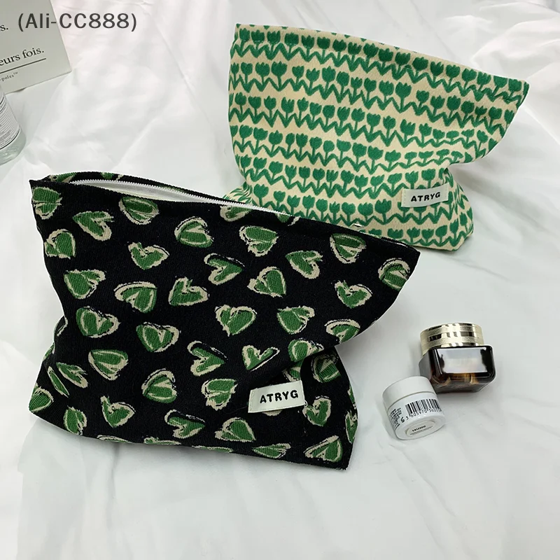

Corduroy Cosmetic Wash Bag For Women Fashion Travel Flower Print Makeup Pouch Lipstick Phone Organizer Bag Portable Storage Bag
