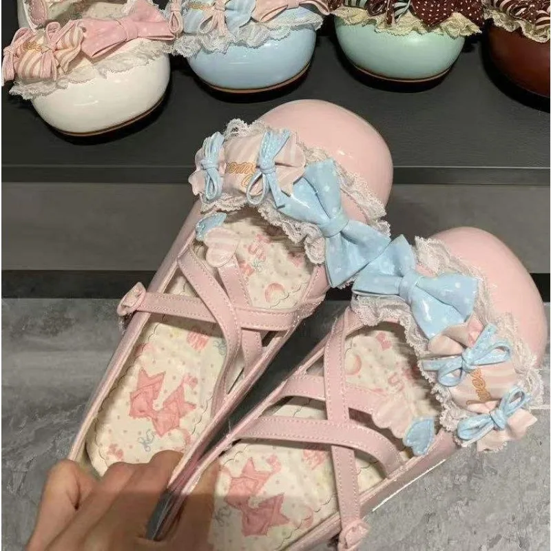 

2026 Trendy Women's Charming Mary Jane Low Heel Leather Shoes Court Style Sweet Princess Girlish Flats，Bows and Lace Trimmings