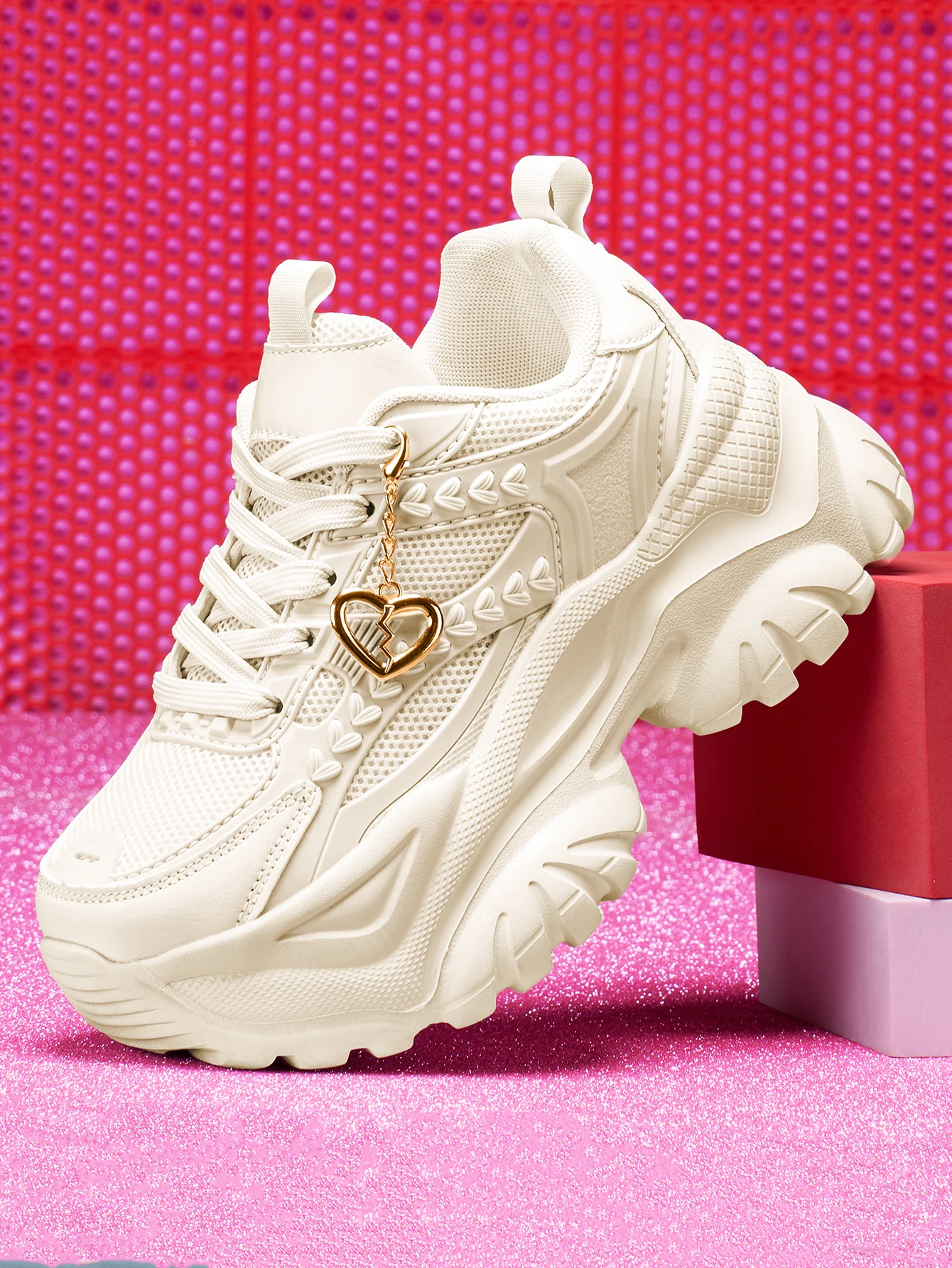 Damen-Sneaker mit 7 cm Erhöhung der Höhe, Outdoor-Mode, Freizeitschuhe mit 3D-DIY-Abnehmbarer Metallgold-Herz-Dekorationskette, Damen-Sneaker mit EVA-Dicksohle, hoher Plattform, blauen hohen Absätzen, leichter weicher Sohle, stoßdämpfend, rutschfeste Laufschuhe, runde Zehenpartie, einfache Schnürung, Edelsteinblau, große Größen für Studenten, Teenager, Campus, Alltag, Dating, Fitness, Arbeit, Büroschuhe, trendige vielseitige Keilabsatz-Sneaker für Damen. – Detail 7