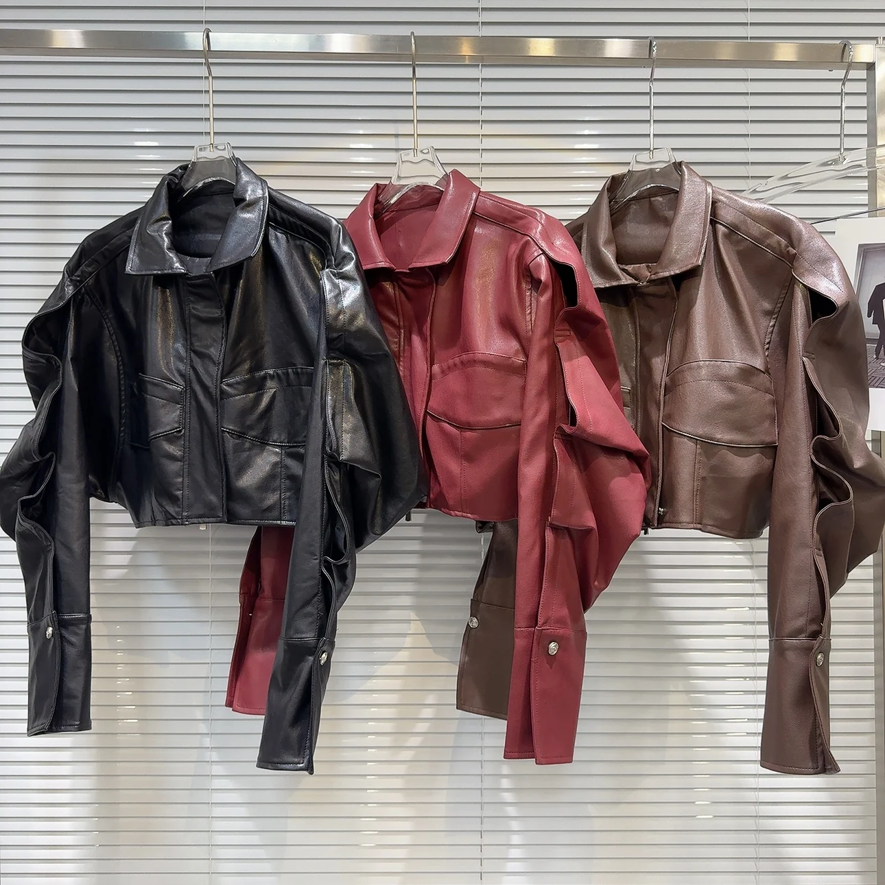 Or PU Pelle Jaet Donna Sli Moto Design Piegato Sve Hot Girl Autunno Nuovo Sle Faion Cappotto Capispalla
