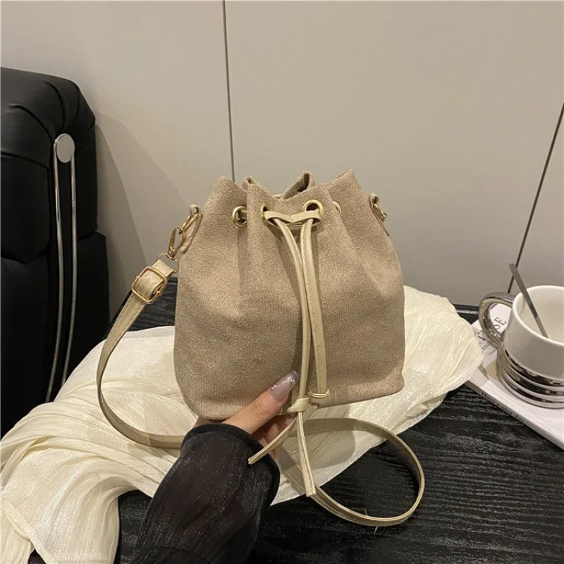 

Famous Designer Leather Women's Crossbody Bag Luxury Brand Fashionable Classic Elegant Vintage Commuter Daily Bag​