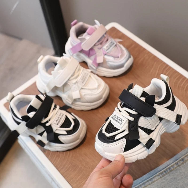 

Детская обувь для папы 2025 года, четыре сезона, новый стиль, сетчатая обувь для девочек, дышащая обувь для доски, повседневная детская противоскользящая спортивная обувь для мужчин и женщин, кроссовки