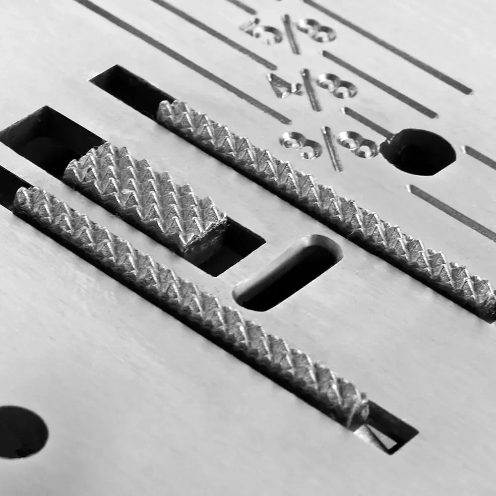 ماكينة خياطة شديدة التحمل HD1000 مع 14 غرزة مدمجة