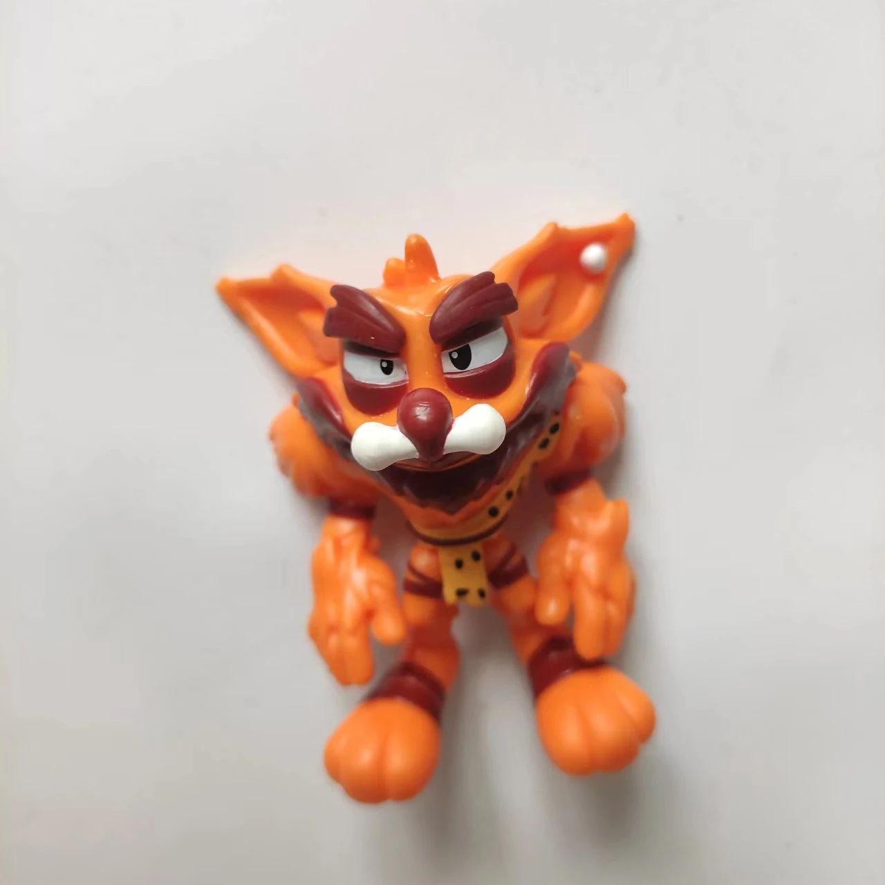 Crash Bandicoot Dr NEO CoCo Marsupus Erectus Gold  Action Figure Mini Collection Model Toys for Kids Gift No Box loose