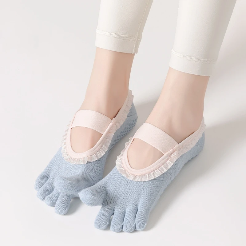New arrivals European sizes 34-40, 1 Pair of Colorful Girly Lace-up Toe-Separating Yoga Socks with Rubberized Soles for Women