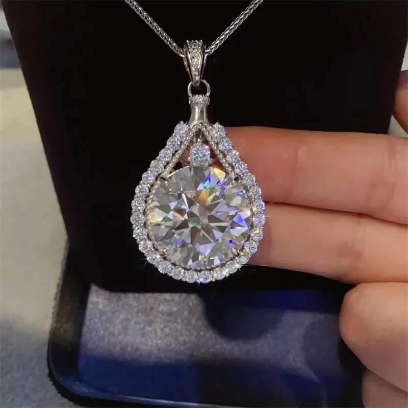 Houtros 1-20Carat Luxury Moissanite Pendant Necklace for Women D Color VVS1 Round Cut Diamond Pendant 925 Sterling Silver Chain