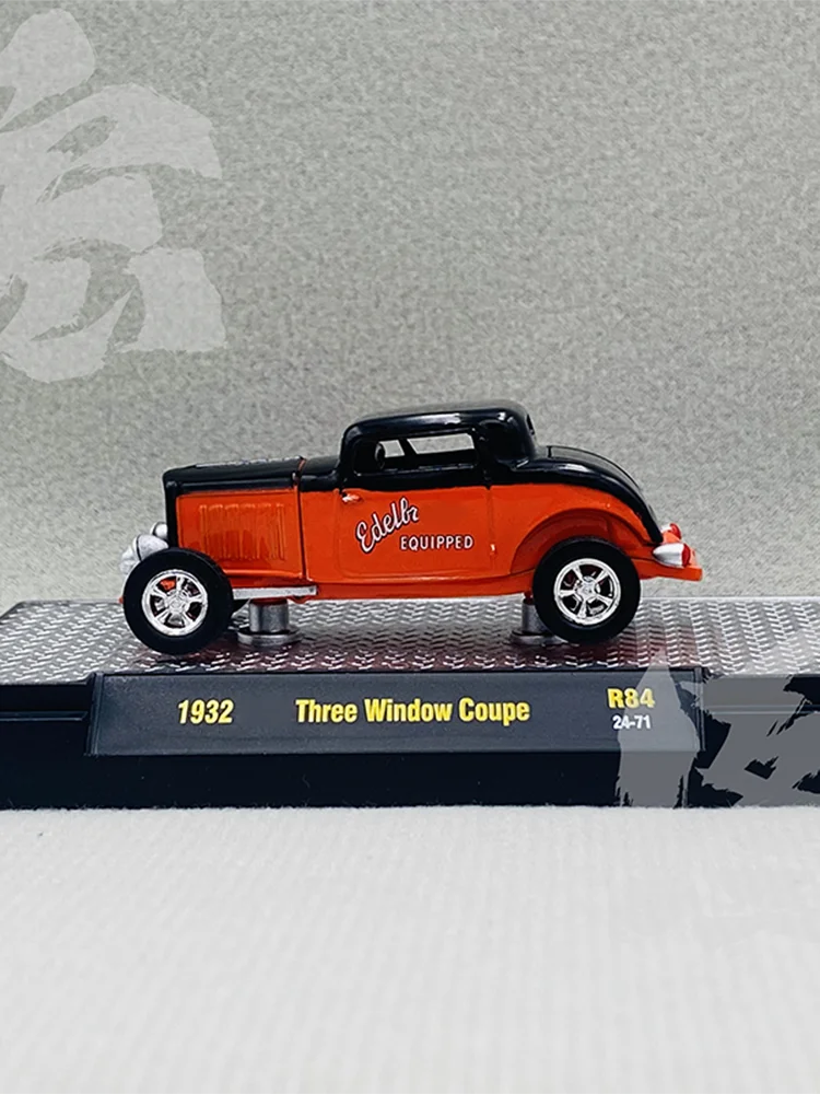 Modèle de voiture classique M2 Machines 1/64 1932 Three Window Coupe en alliage, souvenir pour adultes, cadeau, exposition statique