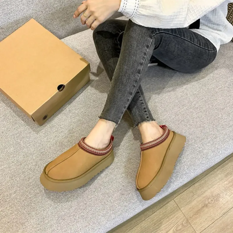 Winter Ankle Snow Boots Women Suede Leather Loafers Brand Short Plush Warm Flats Slippers Platform Shoes for Women Botas Mujer