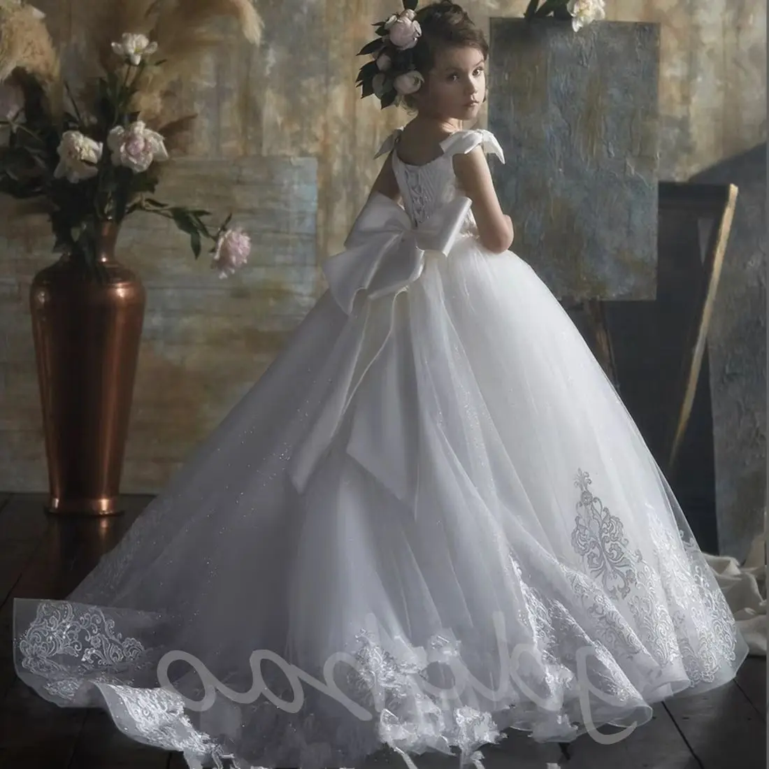 Communion Dresses -sleeved Tulle Lace Decal Princess Flower Girl Dress Wedding Party Ball Dream Kids