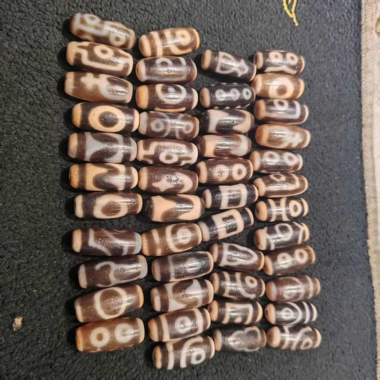 

1pcs/lot Jewelry loose Tibetan Yellow-Toothed dzi beads natural agate DIY charms jewelry making gift oval ethnic style 30mm