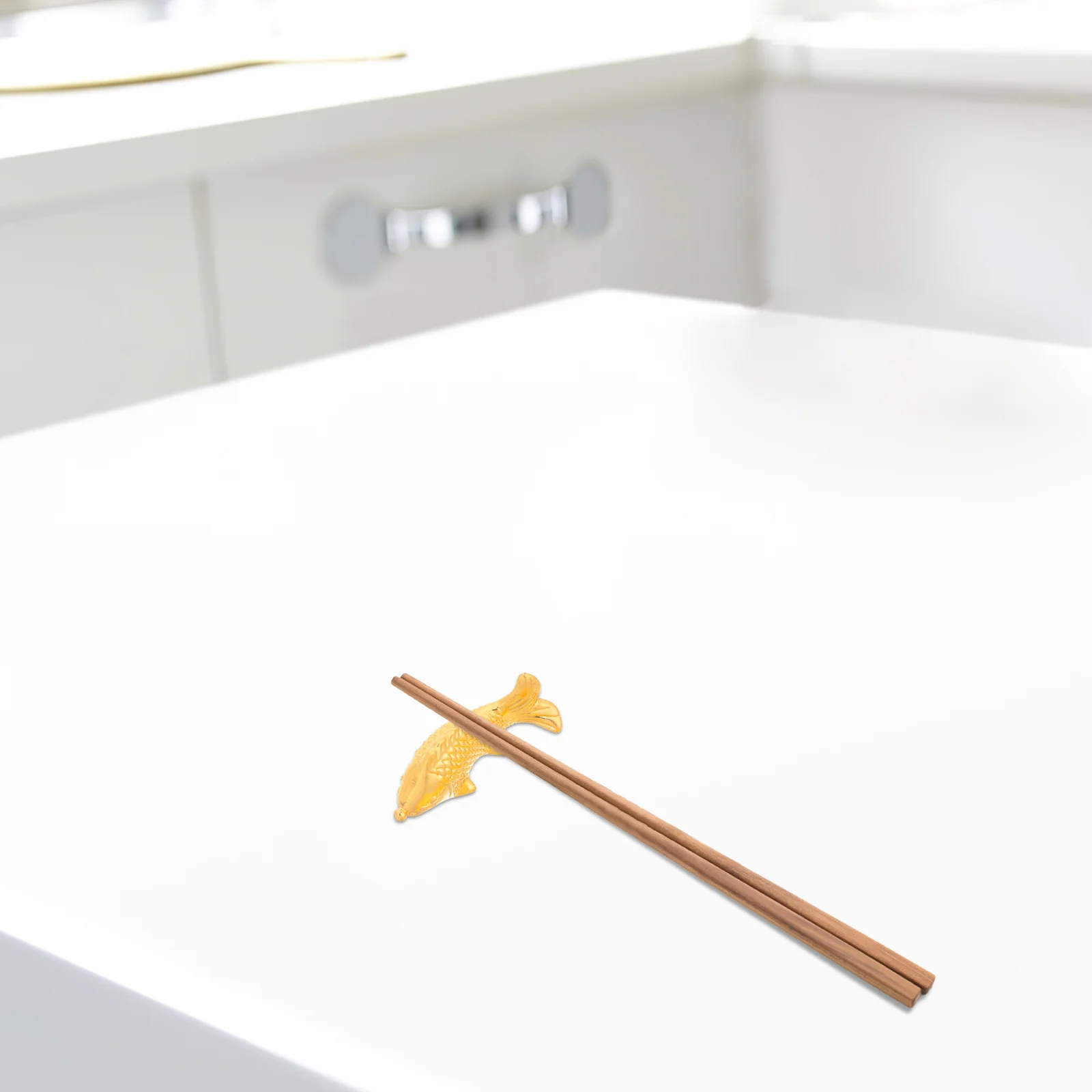 

2Pcs Metal Chopstick Rests Fish Design Koi Theme Zinc Alloy Holders for Table Organization Elegant Dining Decoration Home