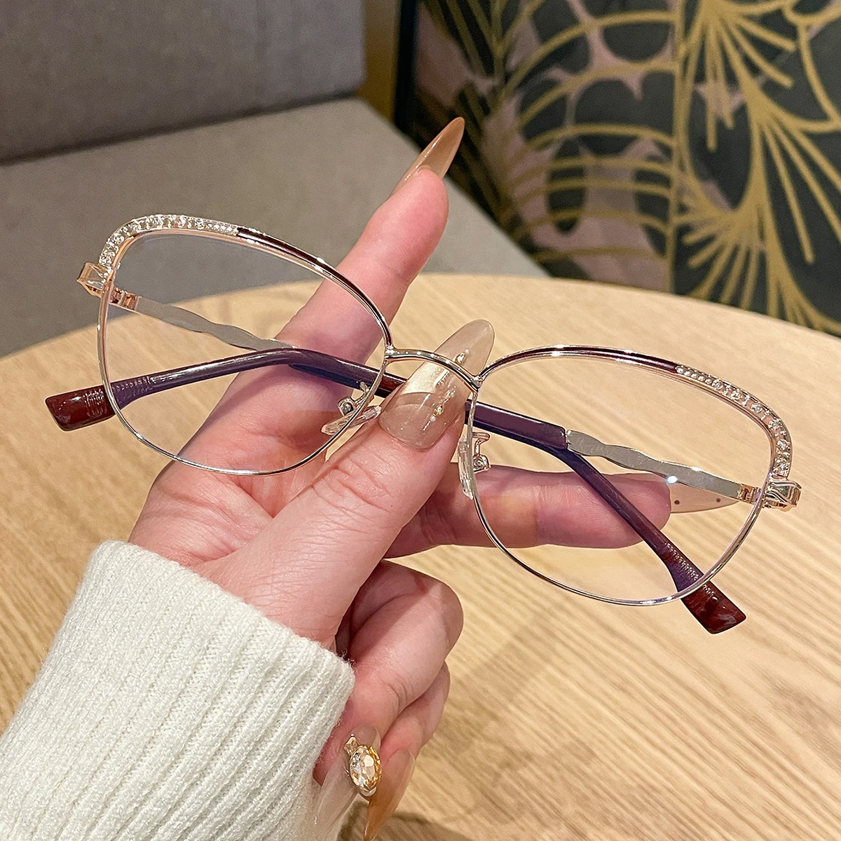 1Pc Women's New Stylish Polygonal Metal Square Frame Glasses with Exquisite Diamond Inlay, Versatile for Daily Wear, Commuting,