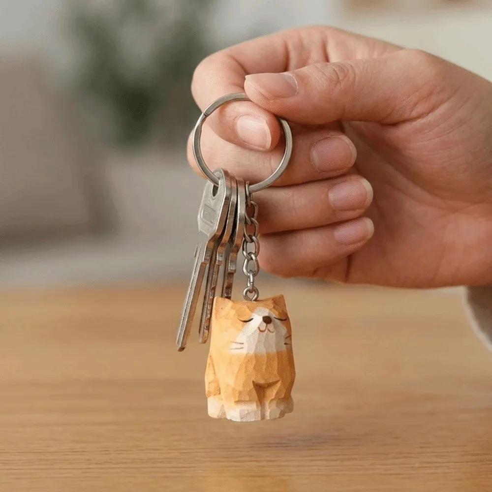 Handmade Wooden Carving Cat Keychain Creative Funny Ragdoll Cat Pendant Cute Fashion Siamese Cat Keyring Car Key Pendant