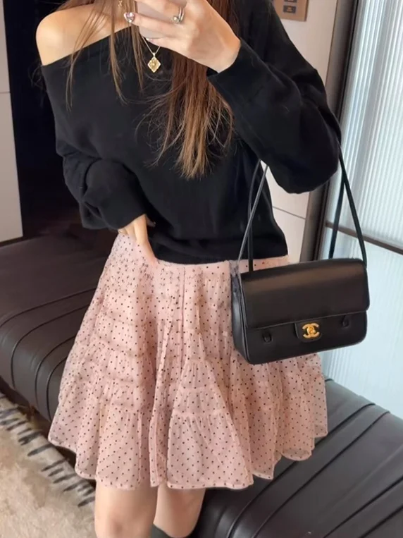 

Вязаный свитер Mimius в корейском стиле для женщин, топ с открытыми плечами на раннюю весну, юбка А-силуэта с принтом в горошек, повседневная одежда