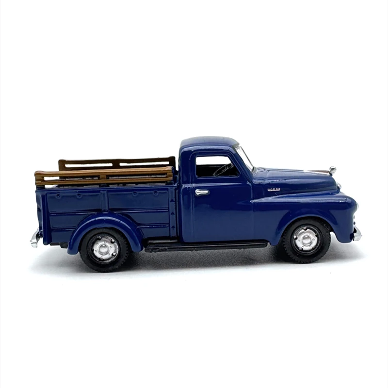 1:87 Scale Diecast Alloy Dodge B-1B Pickup Truck Toys Vintage Cars Model Nostalgia Classics Adult Souvenir Gifts Static Display