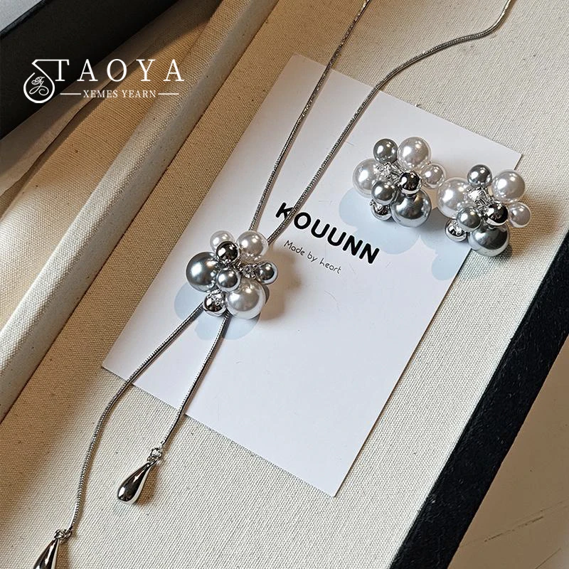 Weiße graue Blumen-Perlenohrringe-Halskette, hochwertiges Accessoire für Damen und Mädchen, leichtes, luxuriöses, verstellbares Halsketten-Set, Schmuck