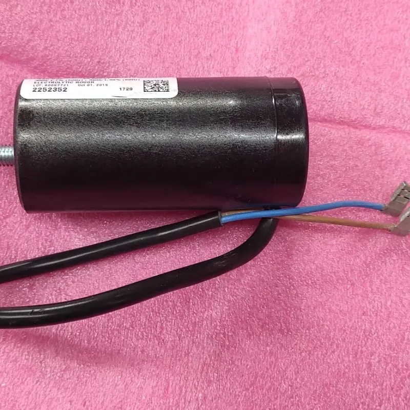 1 sztuk/partia new100% 70uF 330VAC 330V kondensator rozruchowy sprężarki 60A4D 330064 Oryginał NXET USA NGM