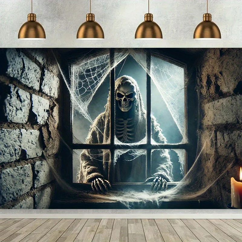 Ghostly Skulls Peek…