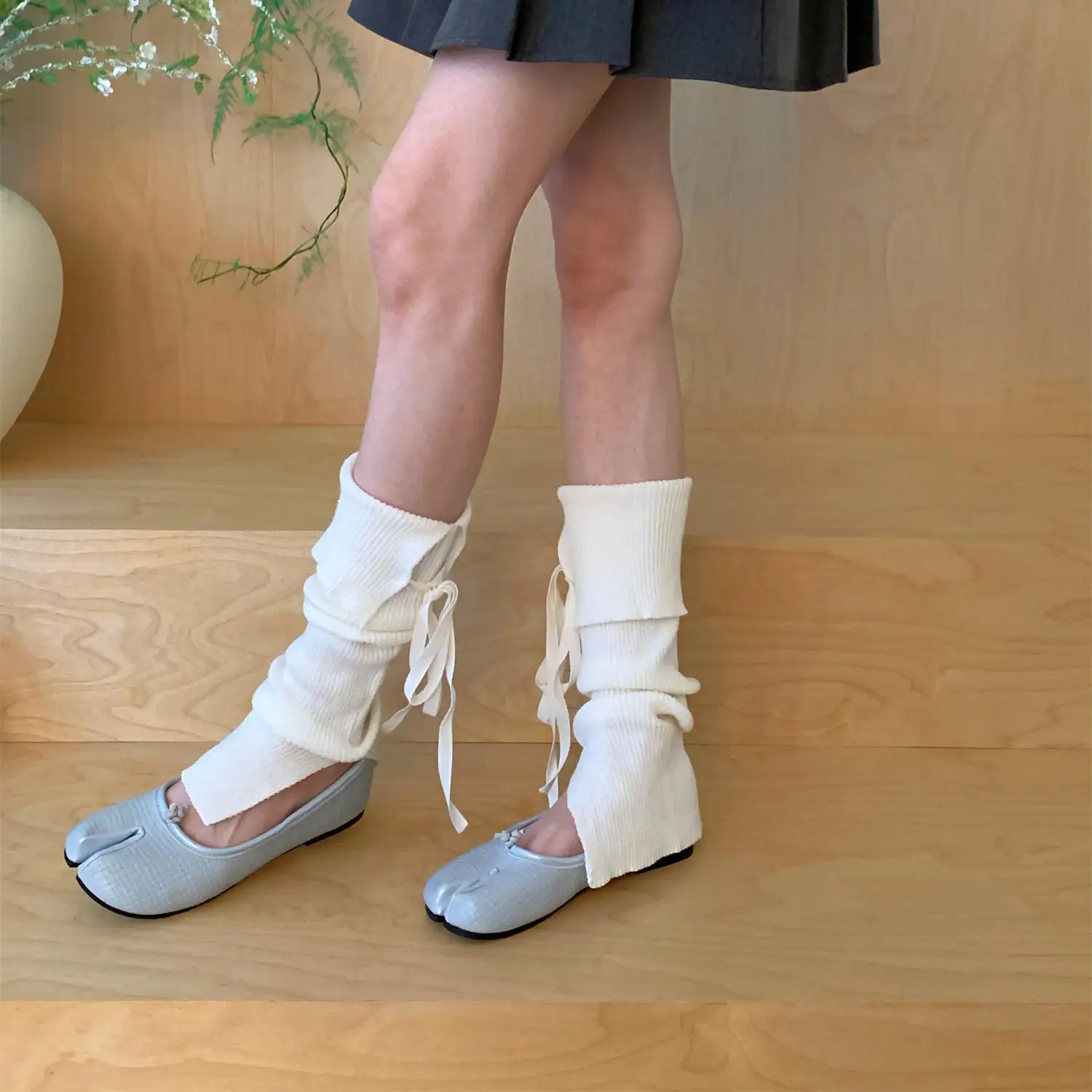 

Балетки IPPEUM Tabis черные, женские туфли Мэри Джейн с раздельным носком, на плоской подошве