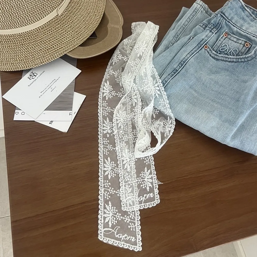 

Unique Y2k Long Lace Waistband Floral Thin Lace Waist Belt Bow Tie Up Dress Jeans Belt Streetwear
