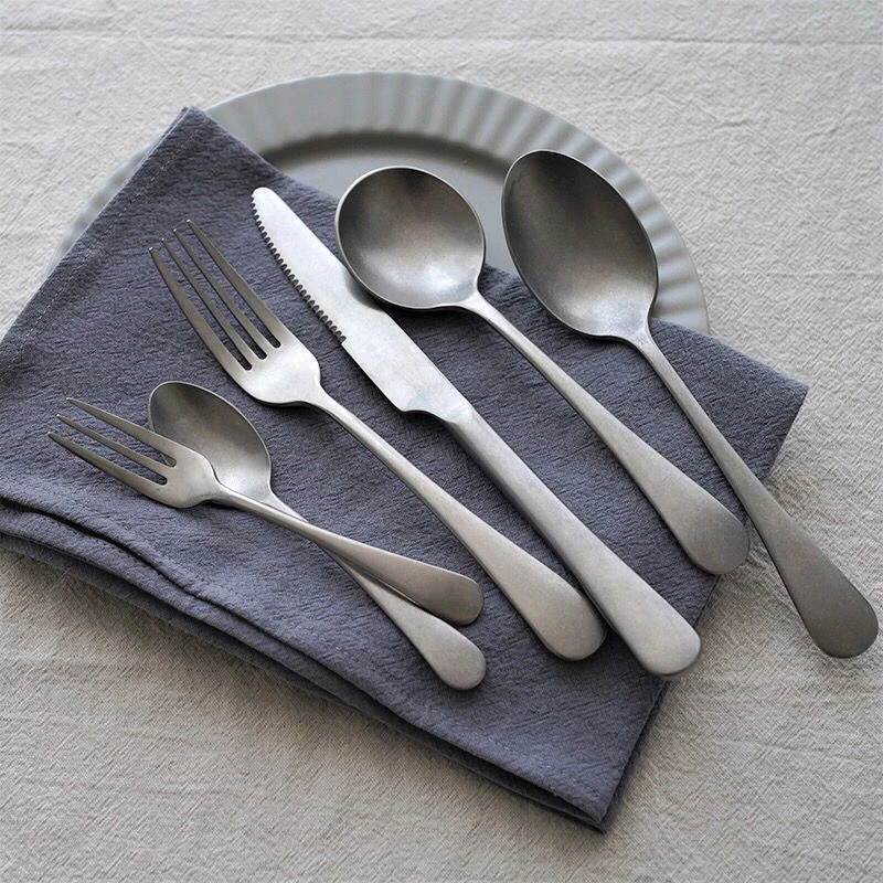 Retro brushed  tableware Set Silver Cutlery Sets Wedding Forks Knives Spoons dinnerware Travel Cutlerystainless steel