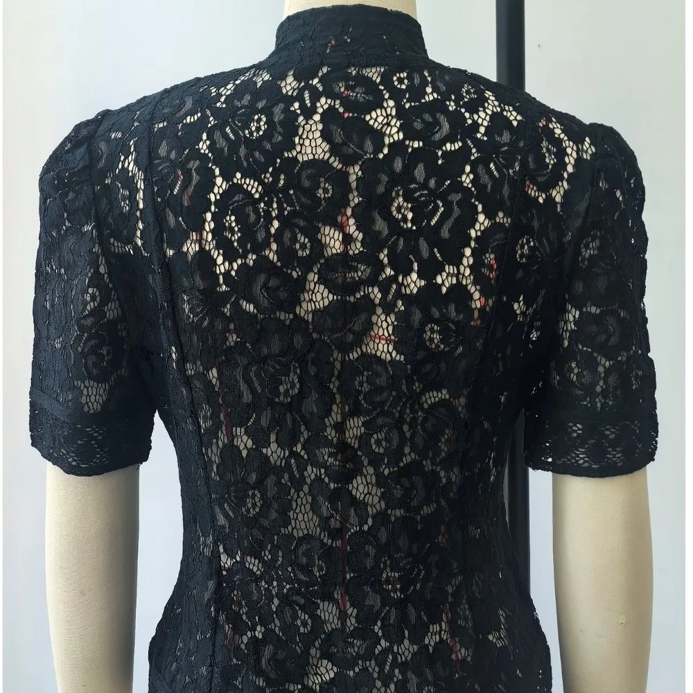 Kurze Bluse mit Puffärmeln und Spitze, schmal geschnitten, mit Spitze und Muster, Hemd mit Froschknöpfen im chinesischen Stil, Damenoberteil, Büro-Lady – Detail 12