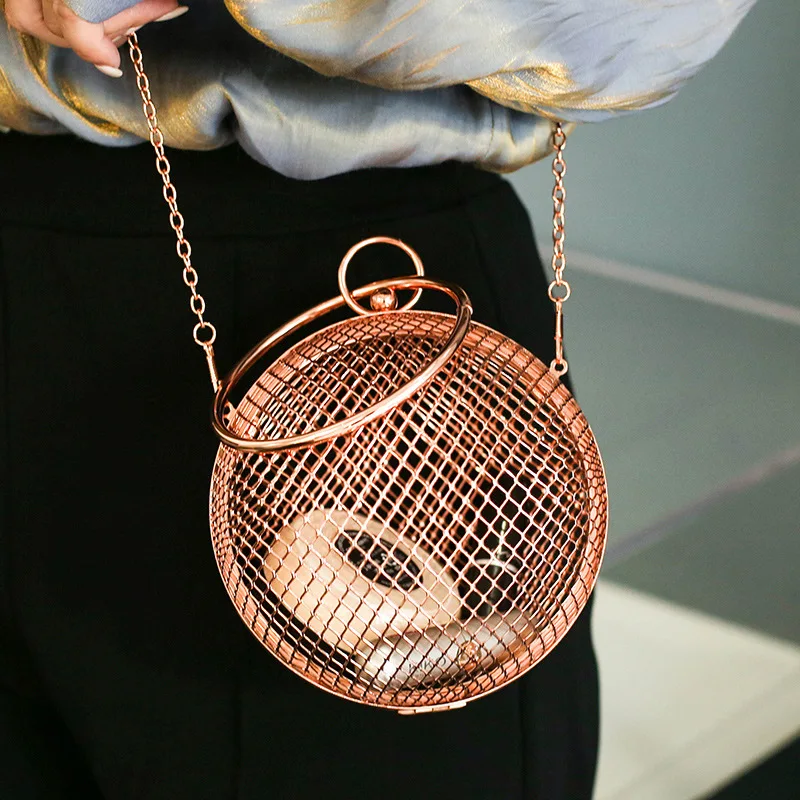 Gold Metal Clutch Bag 2024 Luxury Handbags Women Bags Designer Round Mini Hollow Purse Ladies Hand Bag Prom Chain Crossbody Bags