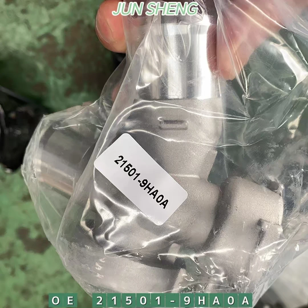 

Aluminium Radiator Filler Neck For Nissan Teana Altima Maxima 21501-9HA0A 21517-JN20A Solve the leakage problem