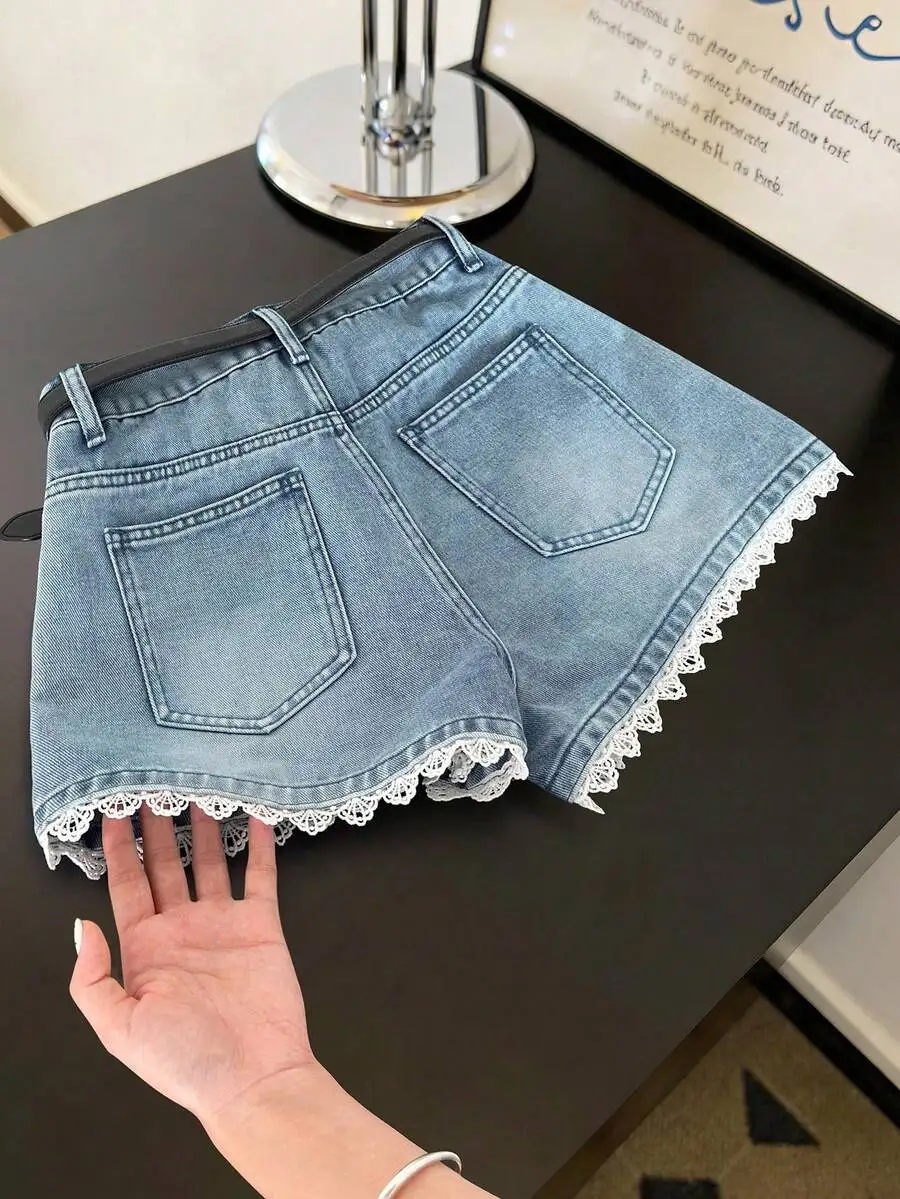 

Women Casual Washed Denim Shorts With Lace Trim