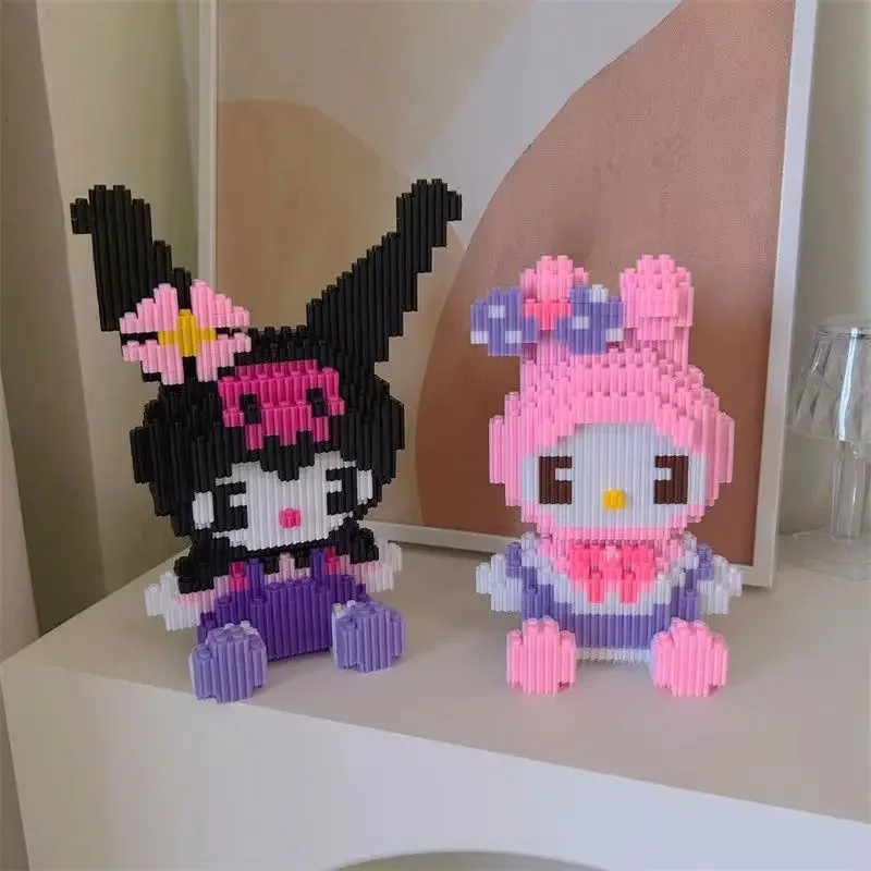 Mini Kuromi Melody Building Blocks Giocattolo Piccole particelle Puzzle 3D Ornamento Ragazza Serie Ornamento regalo