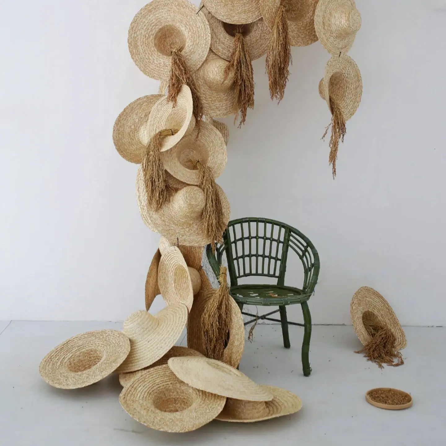 Autumn Chen Mei decorative arrangement woven straw hat landscaping atmosphere farm art window pendant store door wall hanging