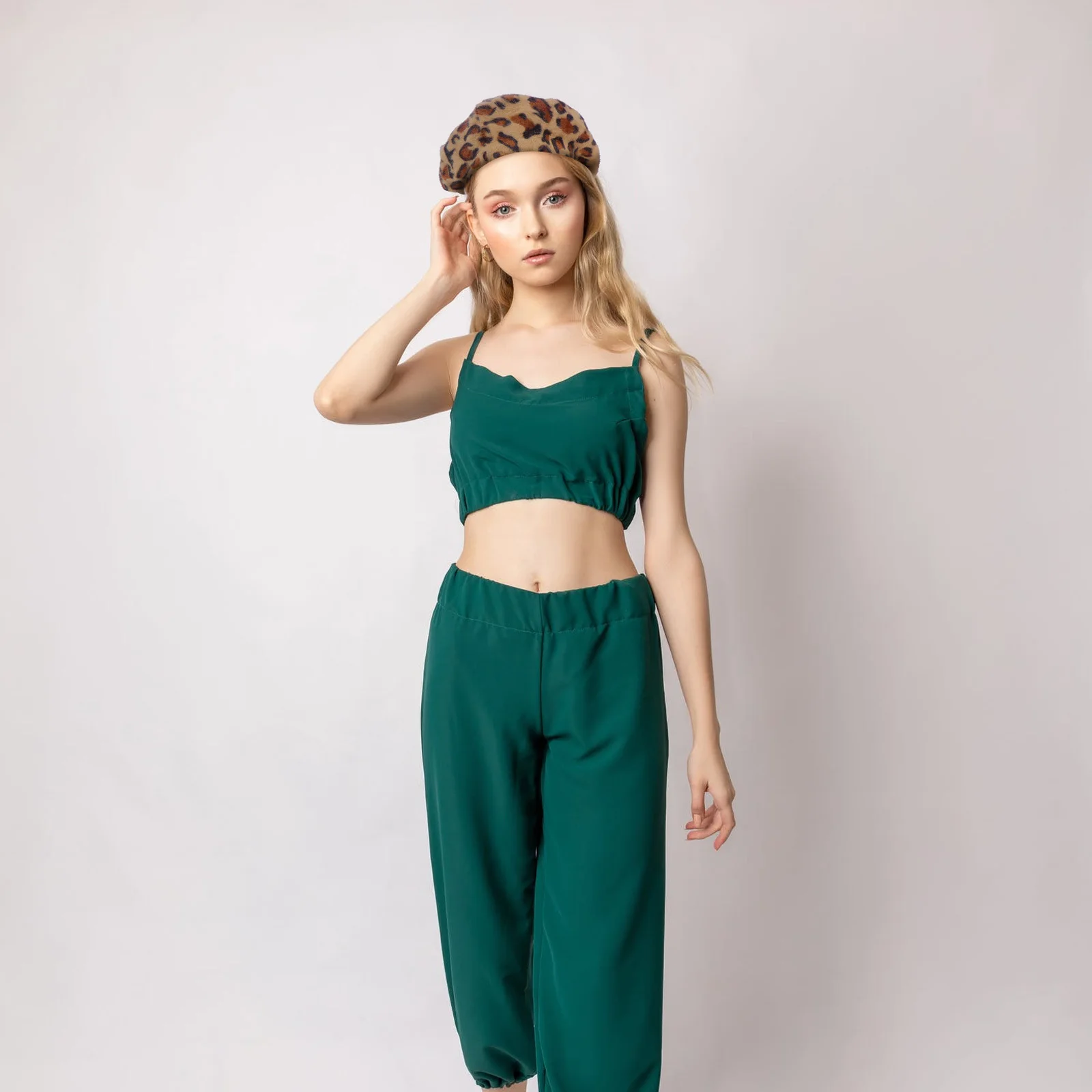 

Elegant Women Beret Cap Autumn Winter Leopard Design Comfortable Soft Stylish Gift All Match Fashionable Beret Hat