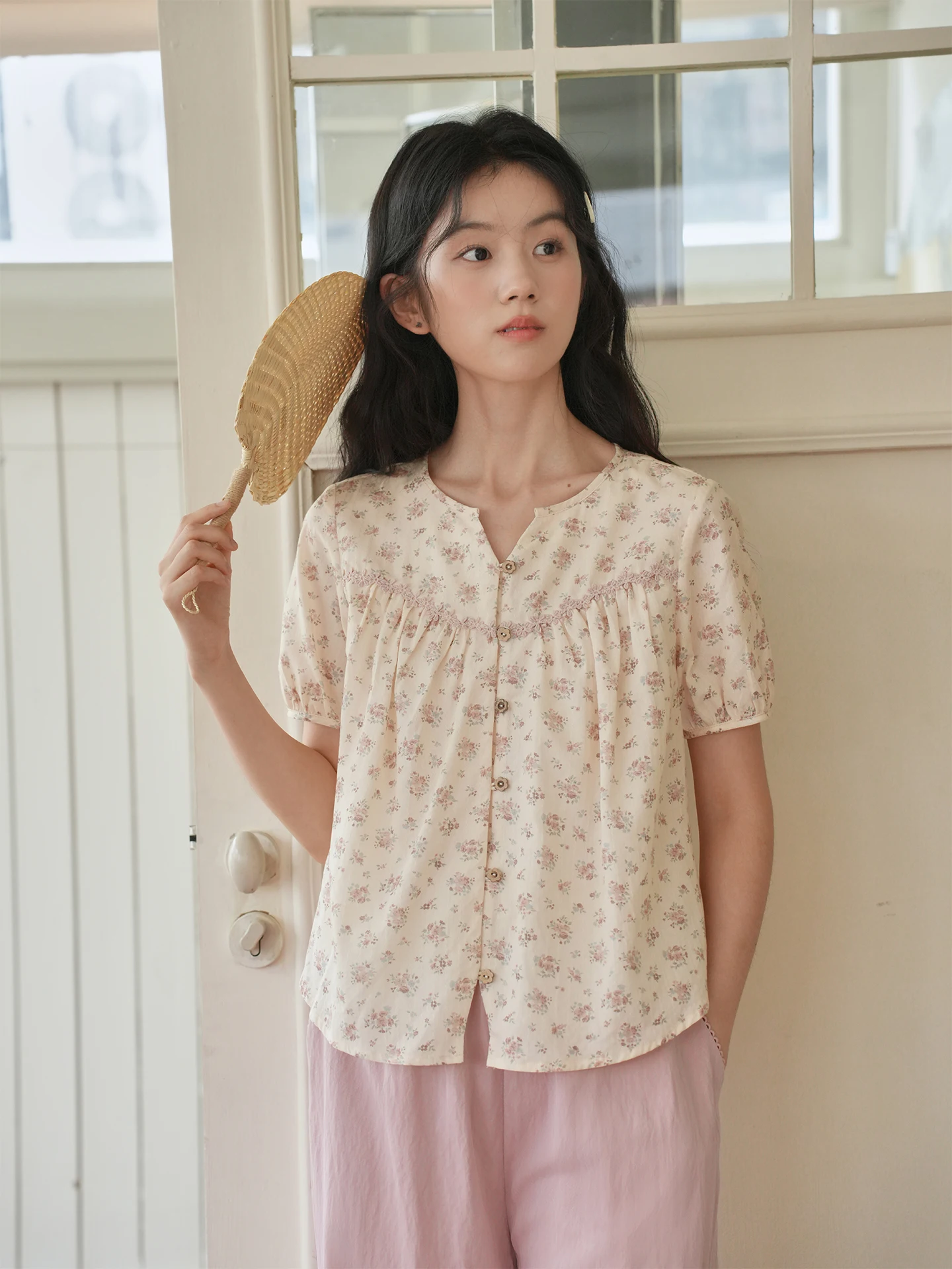 

Nesoulum Women's ort Sve irt Loose Fit Summer Vintage Floral Lace Trim Design Beige Color Straight Cut Bubble Sve