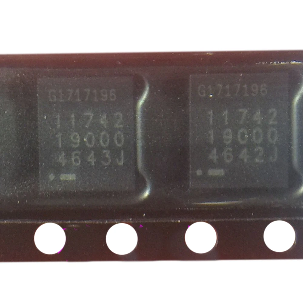 1 Pcs/Lot SLM76CF3201P QFN New and Original In Stock