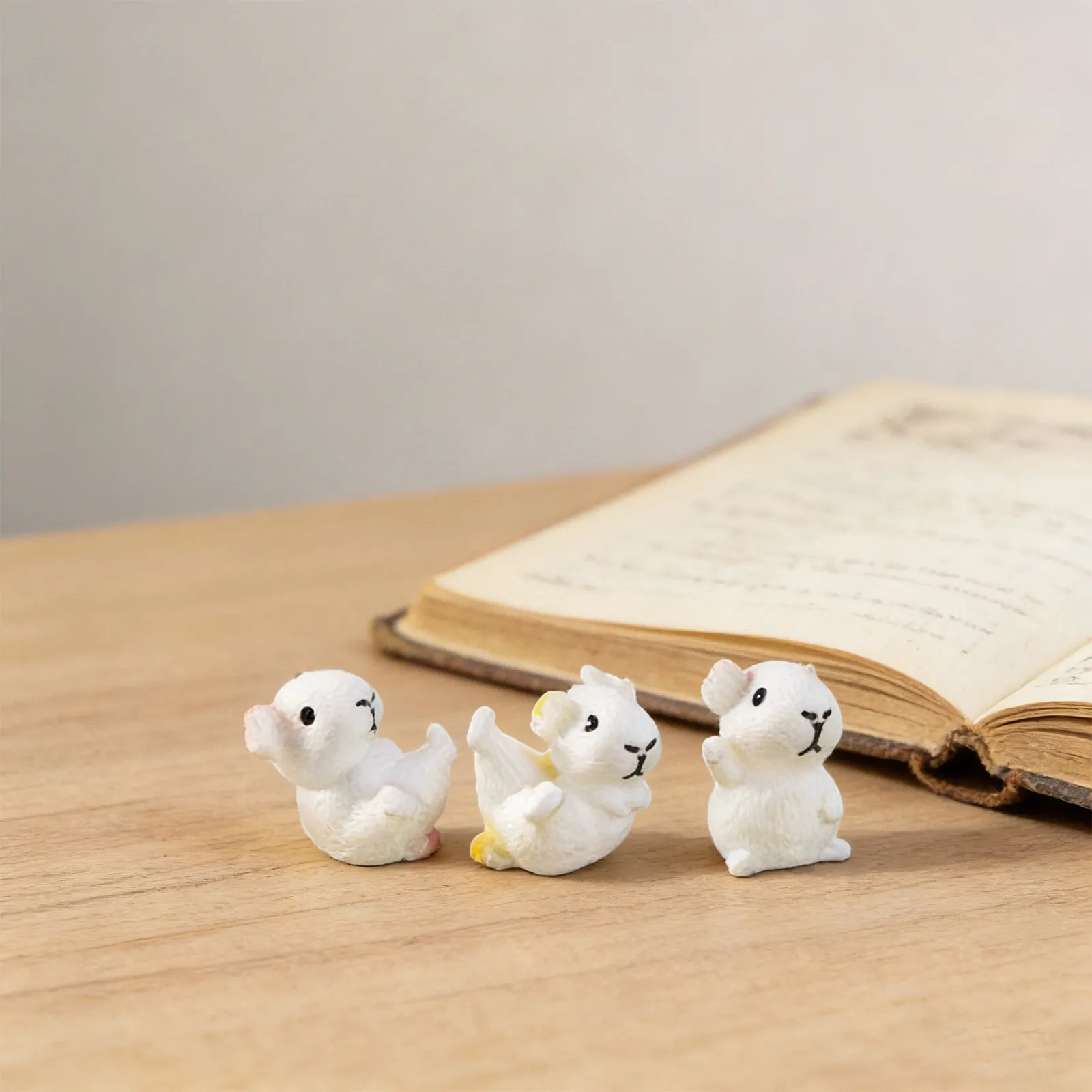 

Набор из 6 миниатюрных фигурок морских свинок из смолы, реалистичные аксессуары для микроландшафта, украшения для сада, цветочных горшков, террариумов, настольные декорации