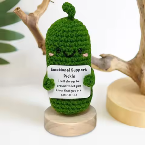 Knitted Cucumber Potato Handmade Emotional Support Pickled Cucumber Gift With Card Funny Knitting Gift Home Crochet Decoration