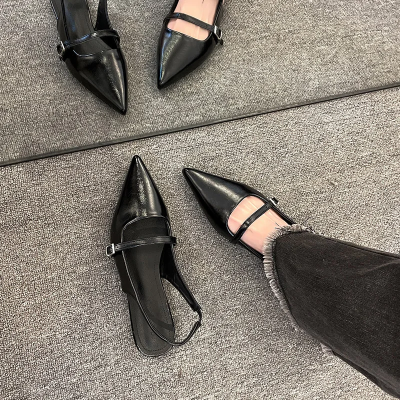 New Spring Women's French-Style Closed-Toe Sandals Luxurious Slip-On Designer Shoes Fashionable and Elegant Party Flat Sandals