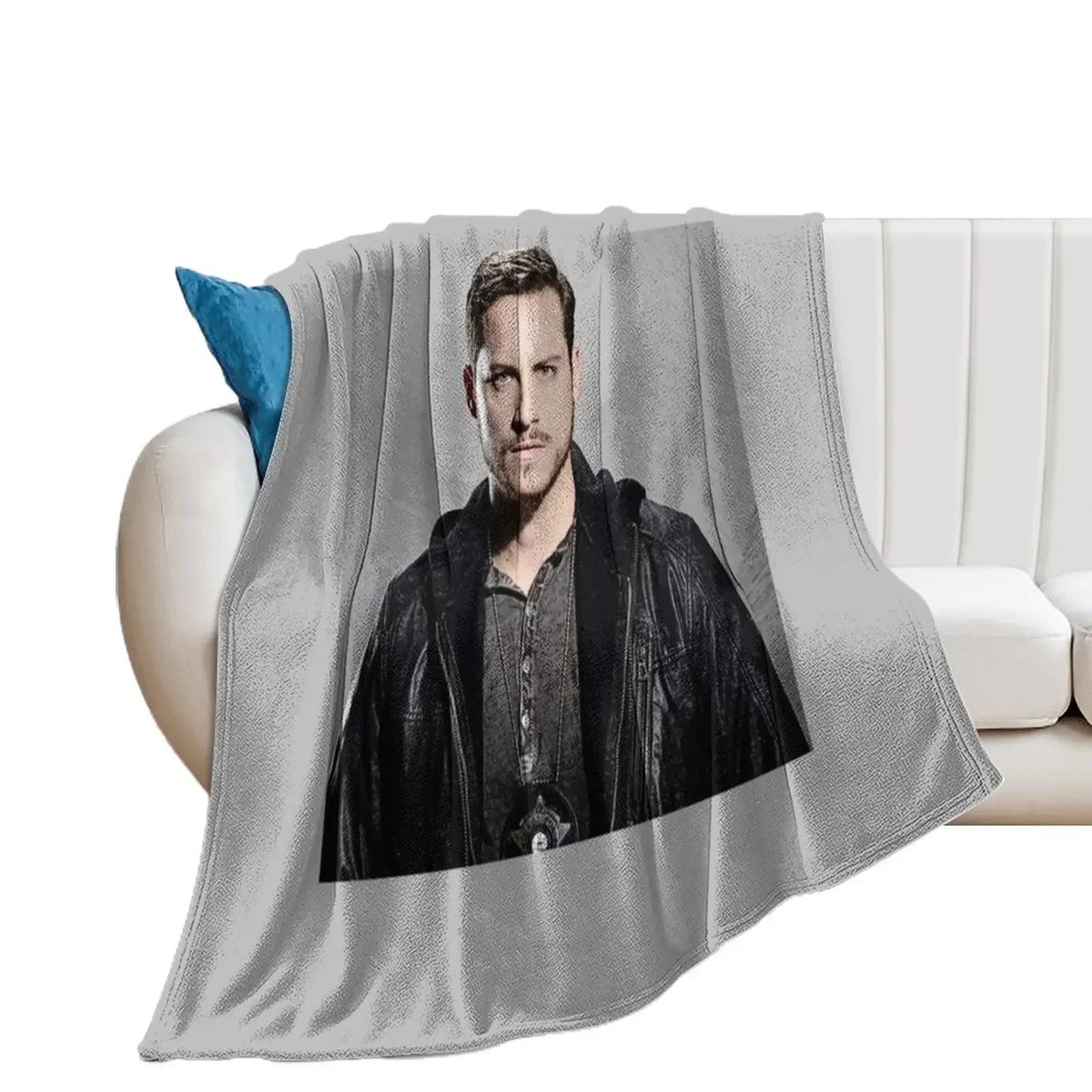 

Detective Jay Halstead Throw Blanket Winter beds Tourist Blankets