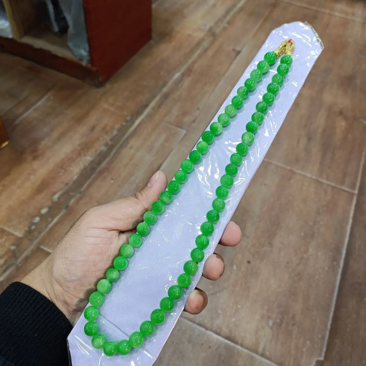 

High Quality Green Jade Necklace Yang Spicy Full Bean Fruit Necklace Round Bead Myanmar