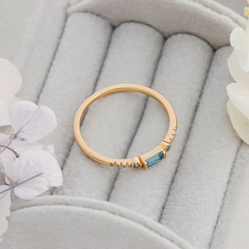 LAMOON Natrual Blue Topaz Ring For Women Gemstone Thin Ring 925 Sterling Silver Gold Vermeil Simple Daily Jewelry Accessories
