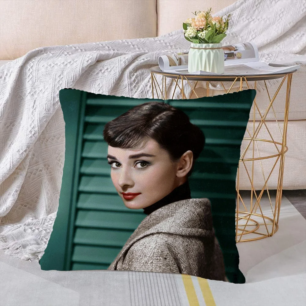 Home Garden Audrey Hepburn Pillow Covers Bed Cushion Cover 50x50 Anime Cushions 45x45 Decorative Decoration Sofa Chair Textile