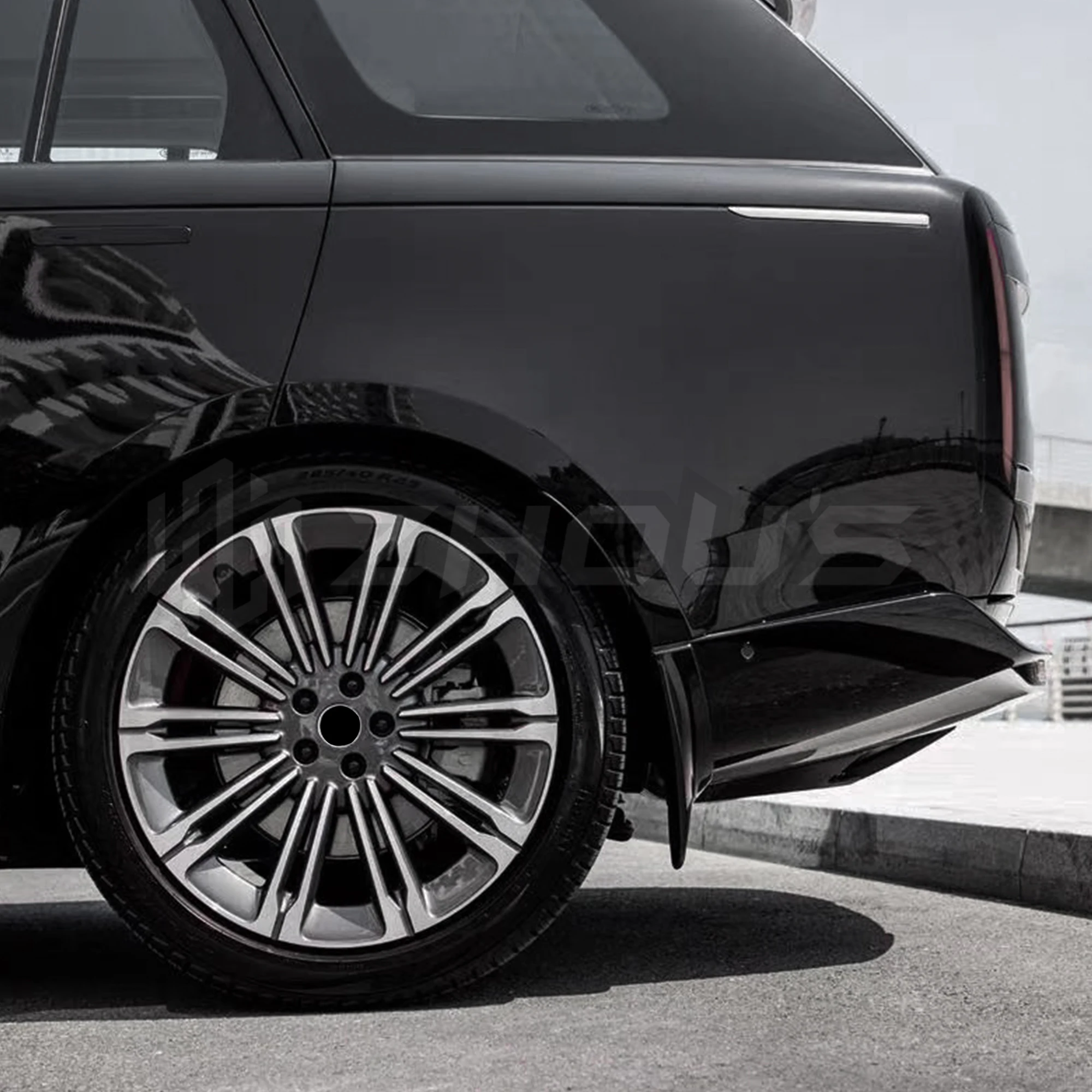 Car Parts Exterior Accessories Custom Printed Wheel Arch Front Fender Cover Car Mud Flap for Range Rover 2023 Body Kit