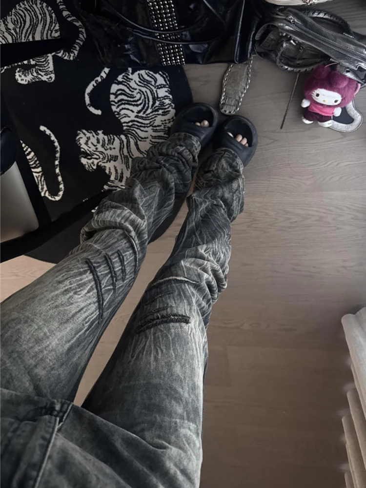 Vintage Rivet Jeans Women's Autumn New Style Spicy Girl Low Waist Fashion Street Crack Slimming Micro Flared Trousers